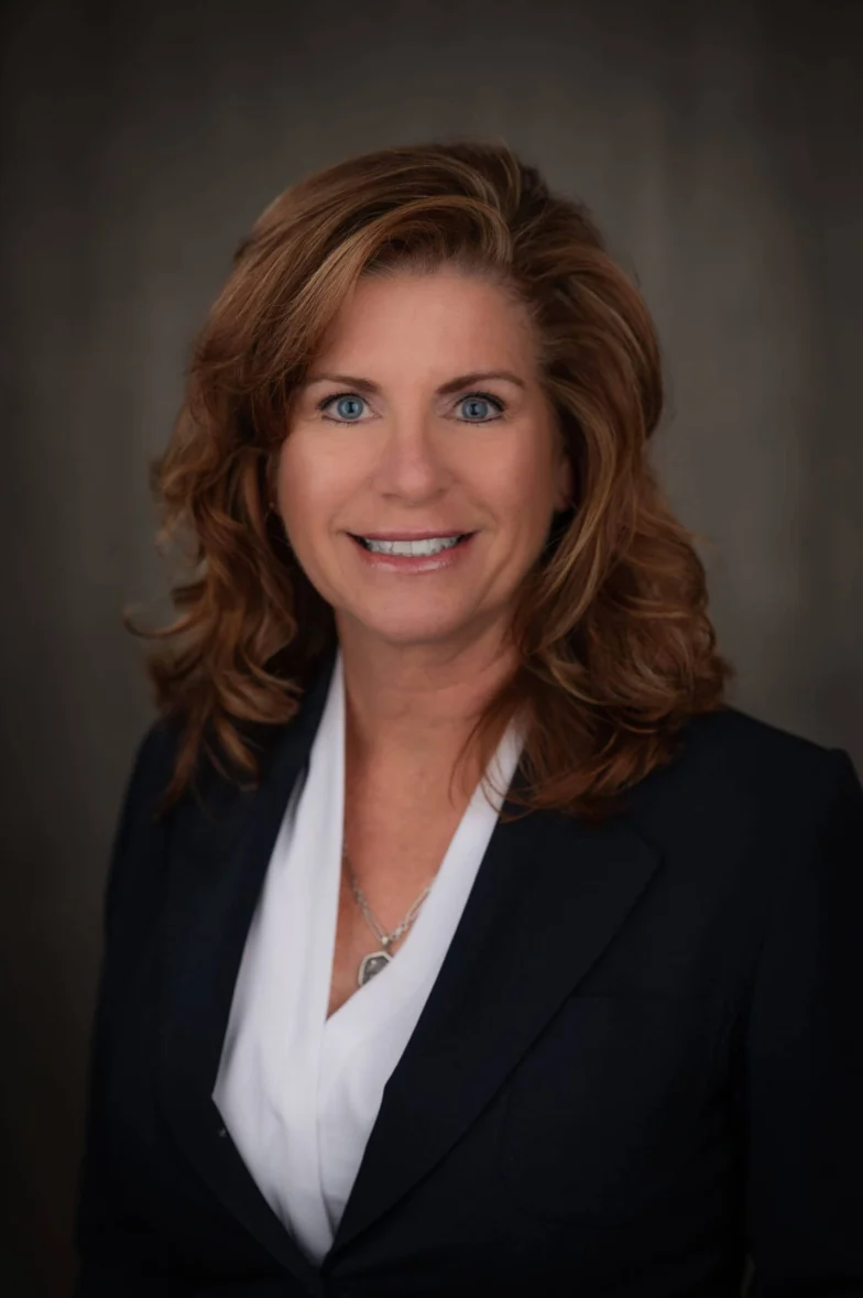 Headshot of Ruth McBrayer