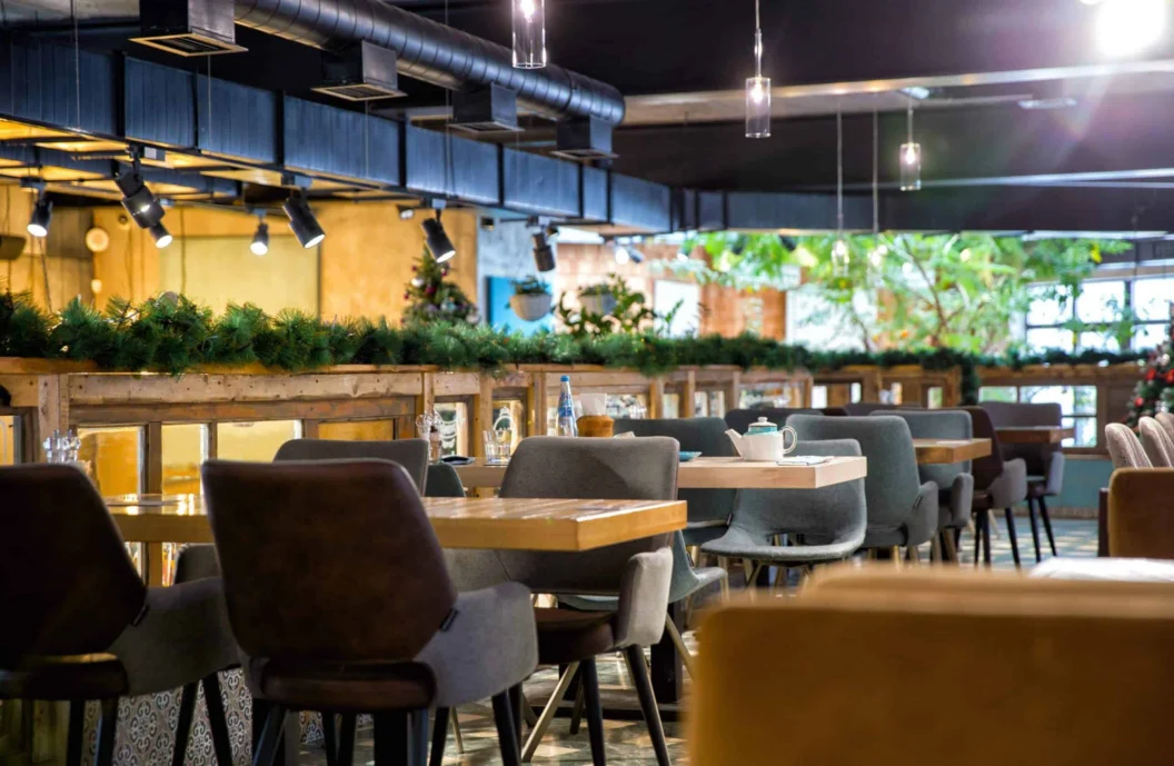 empty restaurant