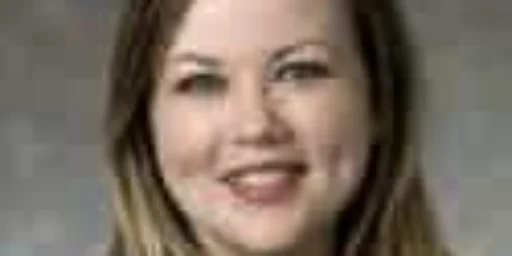 Headshot of Amy Hammond