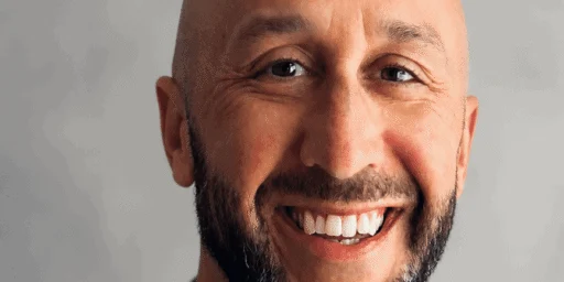 Headshot of Derek Lesmann