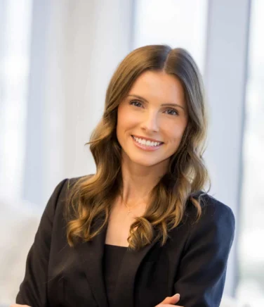 Headshot of Lindsey Noble Sauter