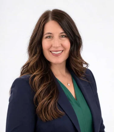 Headshot of Lisa Ramirez