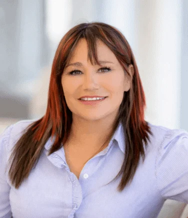 Headshot of Michelle Fischer