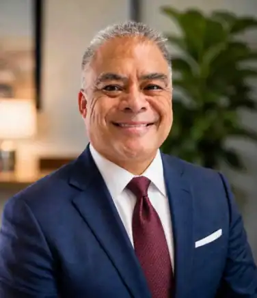 Headshot of Ramon Canlas