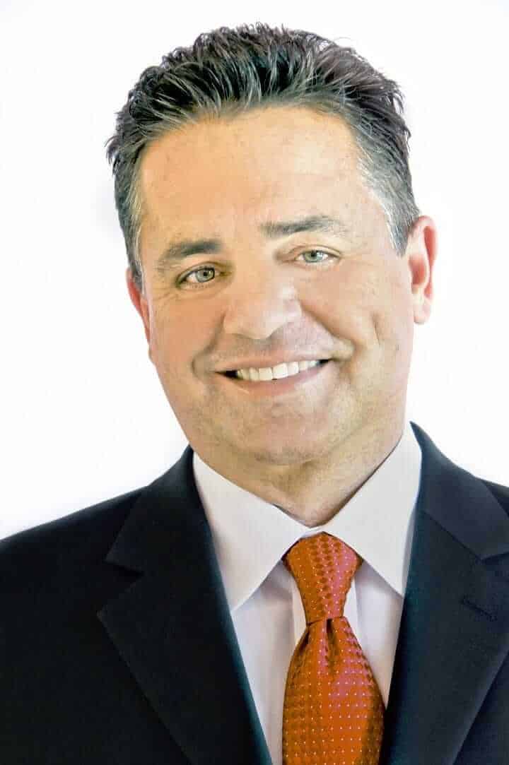 Headshot of Shawn Byrne