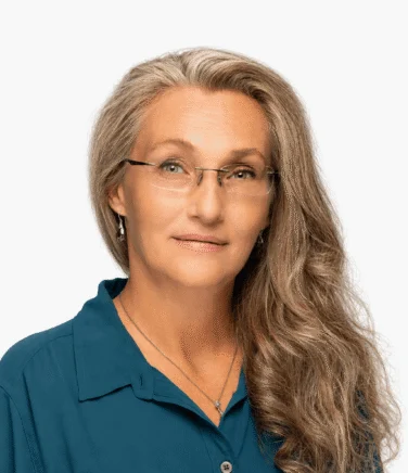 Headshot of Stephnie Logan