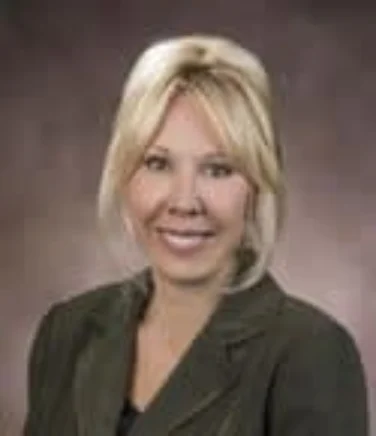 Headshot of Teri Pickering